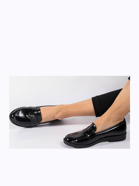 Patent Leather Women's Moccasins in Black Color
