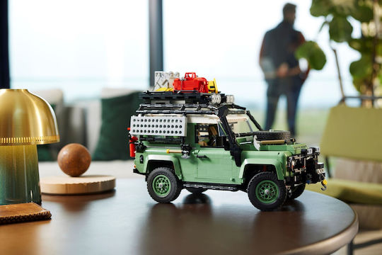 LEGO Classic Land Rover Classic Defender 90 για 18+ Ετών 2336τμχ