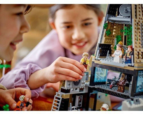 LEGO Star Wars Yavin 4 Rebel Base For 8+ Years