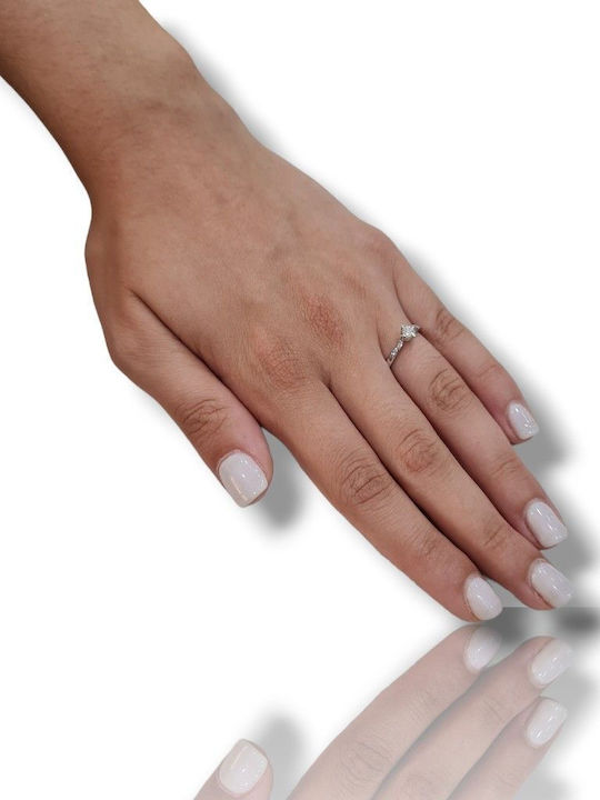 Mentzos Single Stone with Diamond