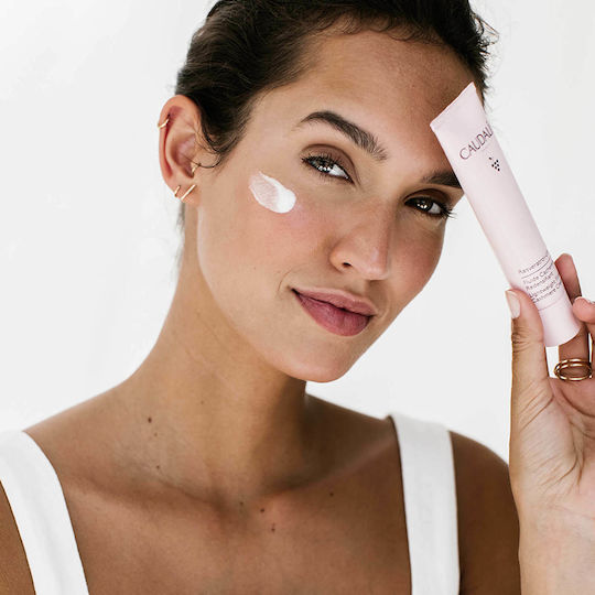 Caudalie Resveratrol-Lift Cashmere Light Face Day Cream for Moisturizing Anti-aging & Firming with Hyaluronic Acid 40ml