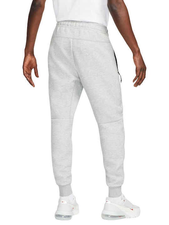 Nike Sportswear Tech Men's Fleece Sweatpants with Rubber Gray