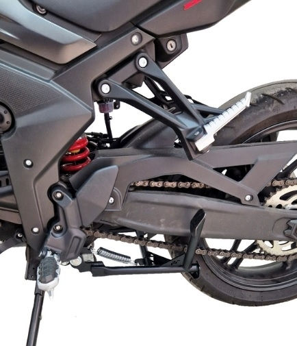 Moto Discovery Διπλό Κεντρικό Σταντ Μοτοσυκλέτας σε Μαύρο Χρώμα 754696