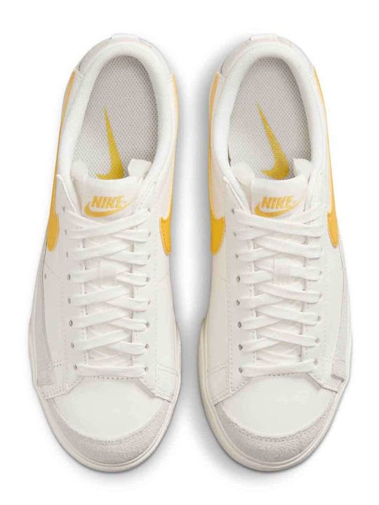 Blazer Low Platform Дамски Маратонки Бял