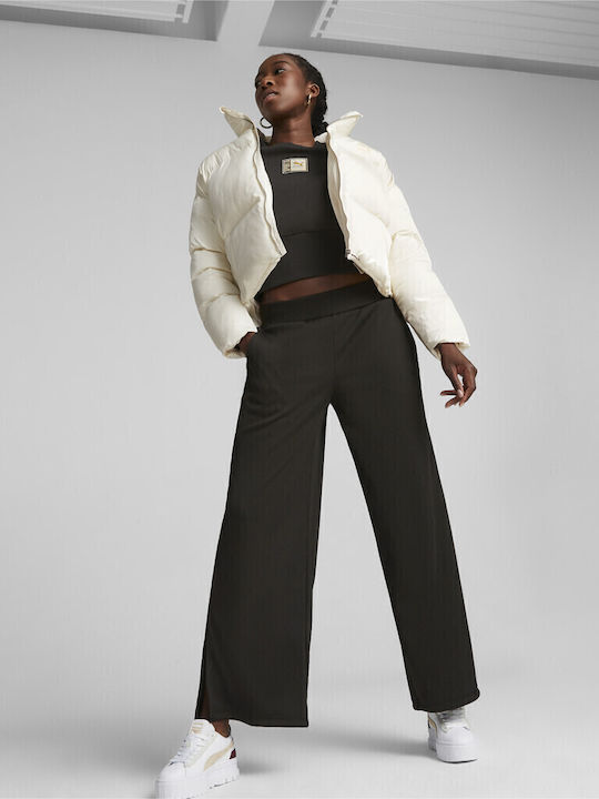 Classics Women's Short Puffer Jacket for Winter Beige