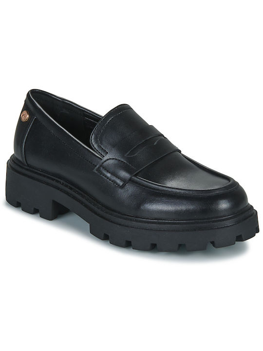 Xti Women's Moccasins in Black Color