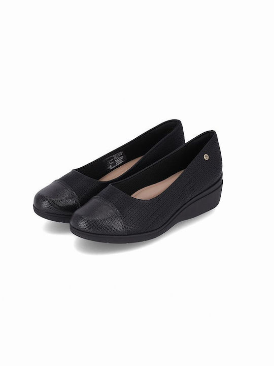 Piccadilly Pumps mit flachem Absatz Schwarz