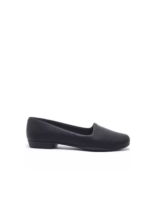 Piccadilly Women's Moccasins in Black Color