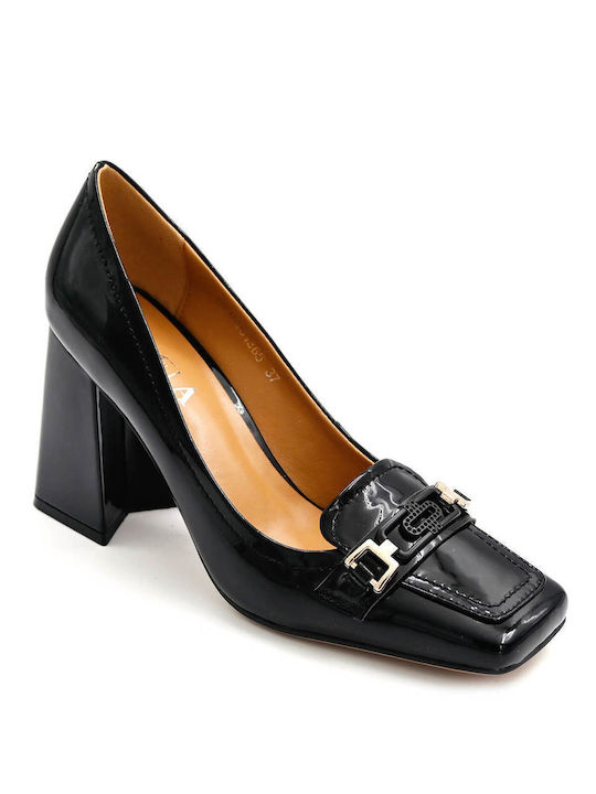 Favela Black Heels