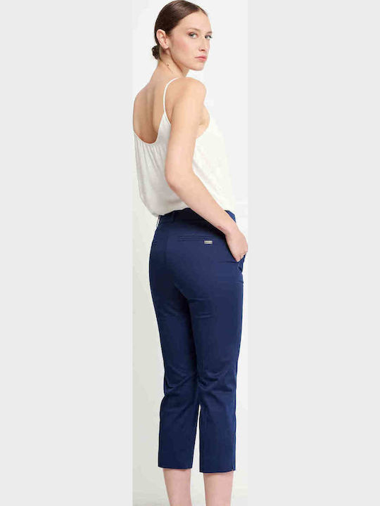 Women's Fabric Capri Trousers Regular Fit Blue
