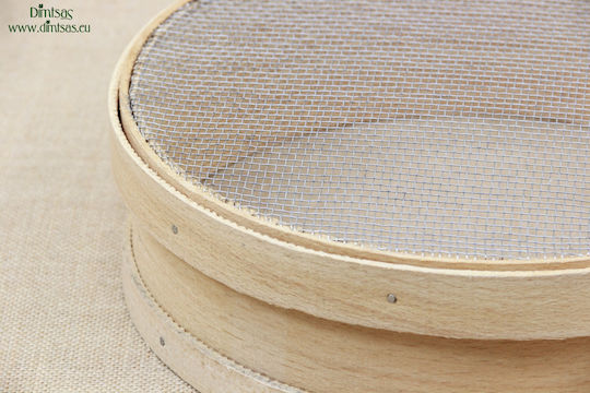 Sieb aus Holz