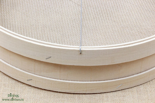 Sieve made of Wood