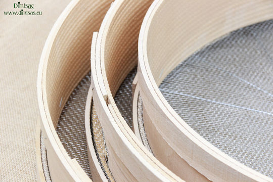 Sieb aus Holz