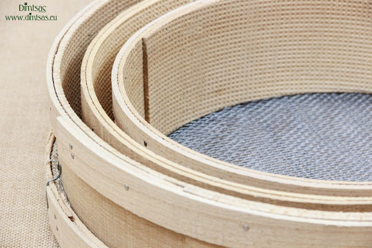 Sieb aus Holz