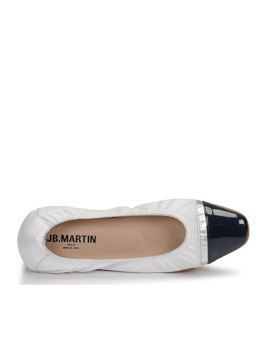 Lederne Damen Ballerinas Spitz zulaufend in Weiß Farbe