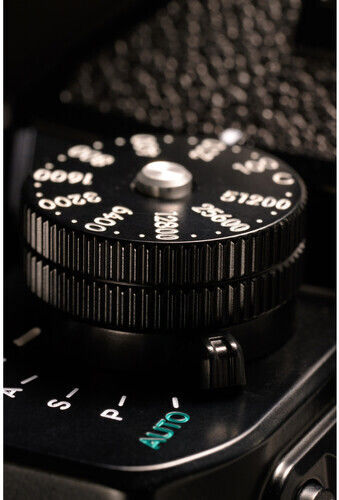 Nikon Z f Безогледален Фотоапарат Комплект (Z 40mm F2 SE) Черна