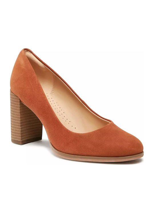 Court Pumps mit hohem Absatz Braun