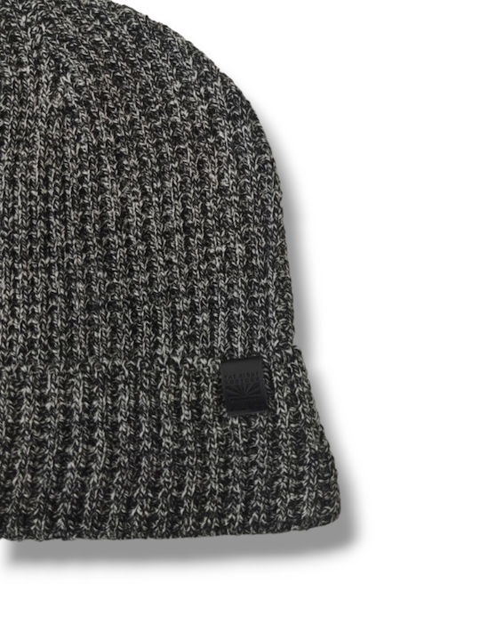 Beanie Beanie Knitted in Gray color