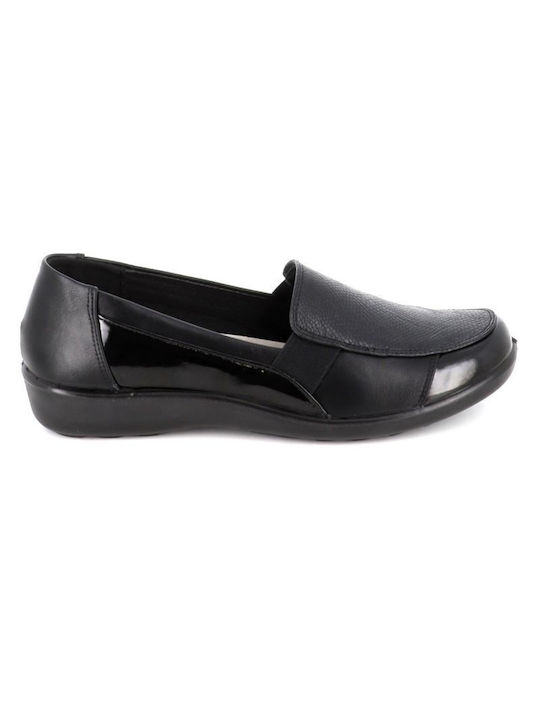 B-Soft Women's Moccasins in Black Color