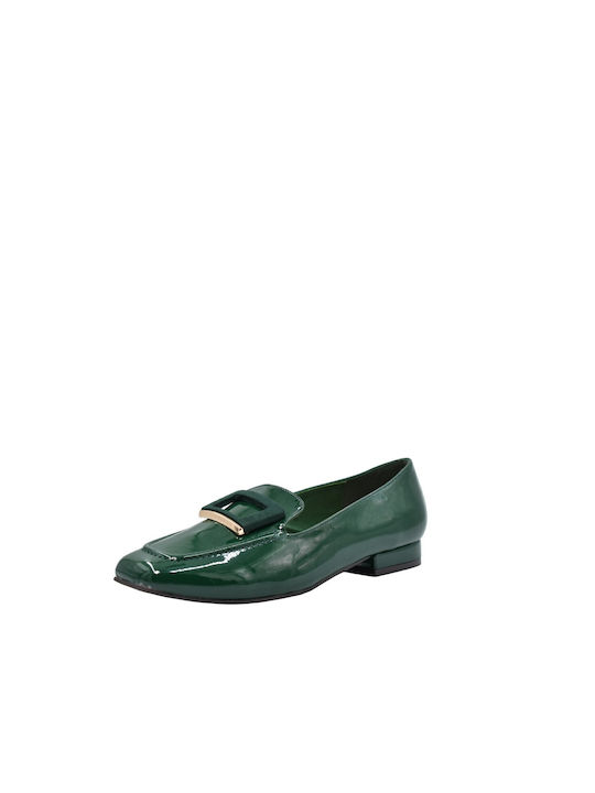 Menbur Patent Leather Women's Moccasins in Green Color