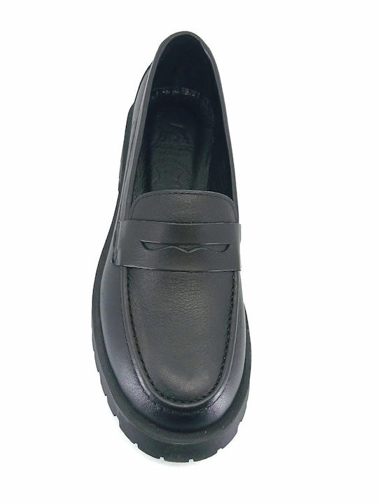 Leather Women's Loafers in Black Color