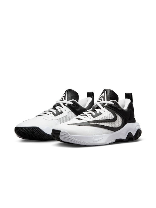 Nike Giannis Immortality 3 Нисък Баскетболни обувки Бяло / Черно