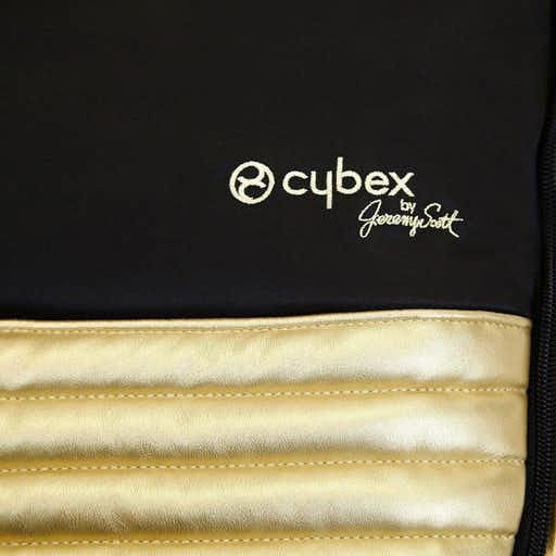 Cybex Wings Husa Pentru Cărucior Neagră Cu Căptușeală Fleece