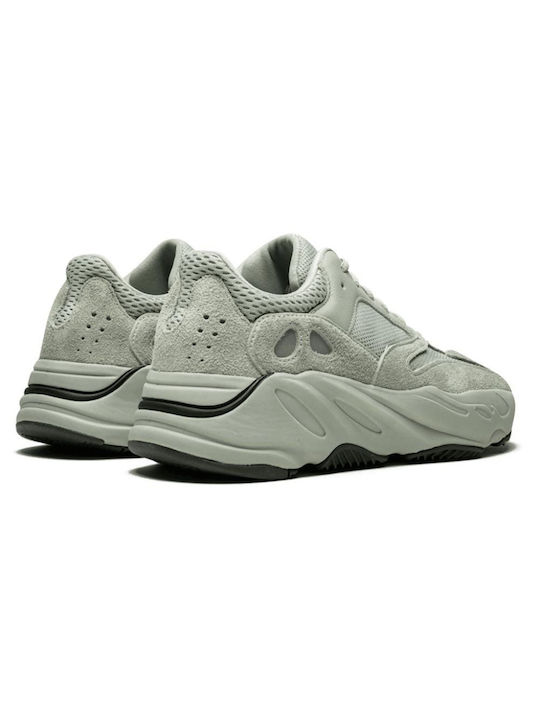Yeezy Boost 700 Chunky Sneakers Salt