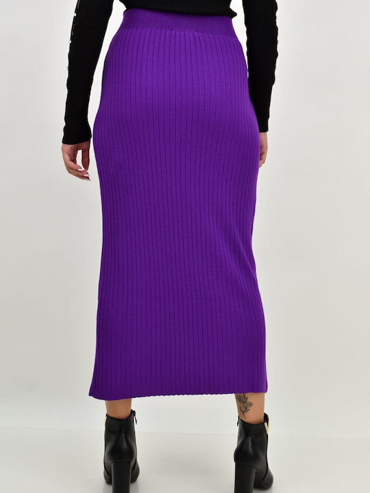 Potre High Waist Midi Skirt in Purple color