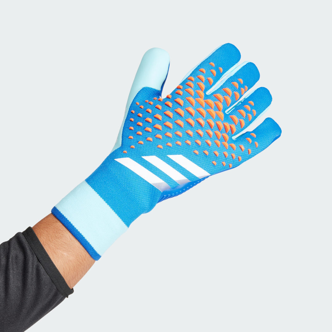 goalkeeper gloves skroutz