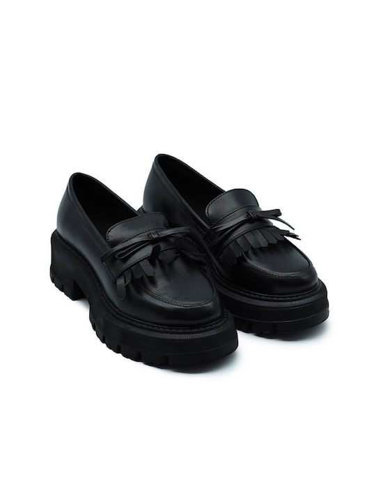 Act Women's Moccasins in Black Color