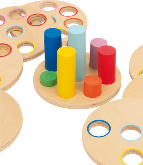 Small Foot Shape Sorting Toy Plug in Game made of Wood for 3++ Months