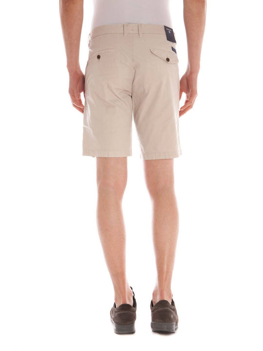 Gant Men's Shorts Beige