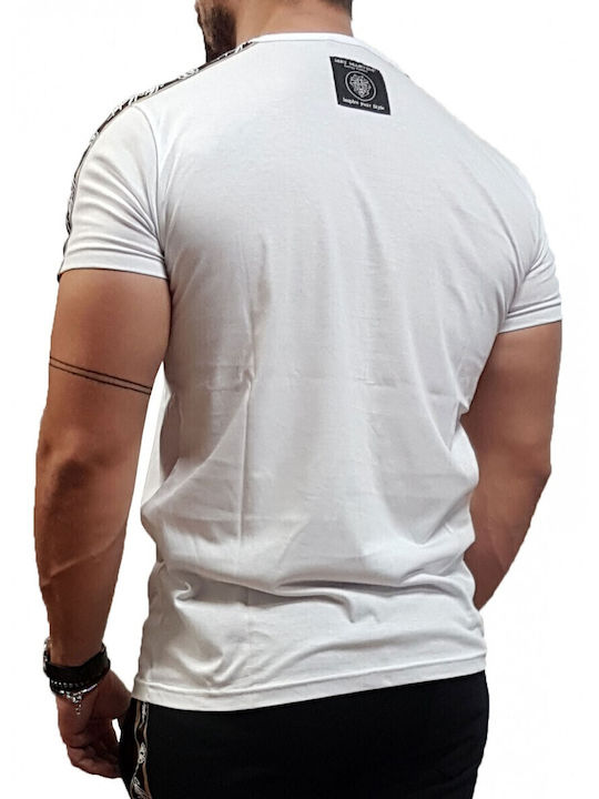 T-shirt White