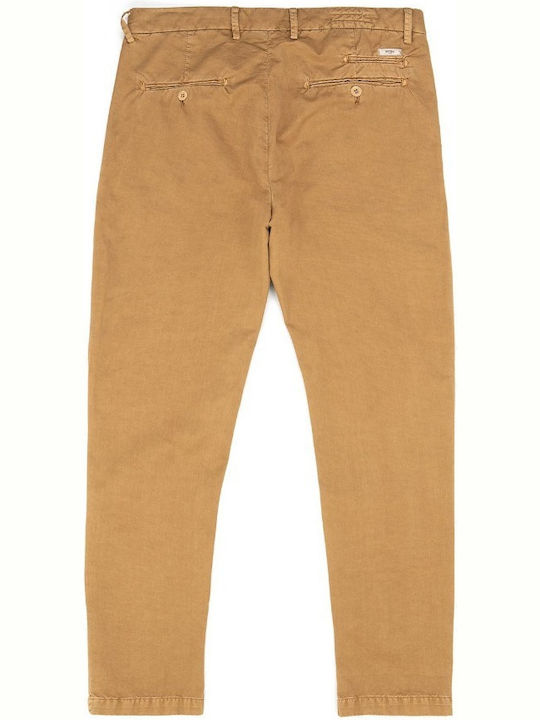 Uniform Jeans