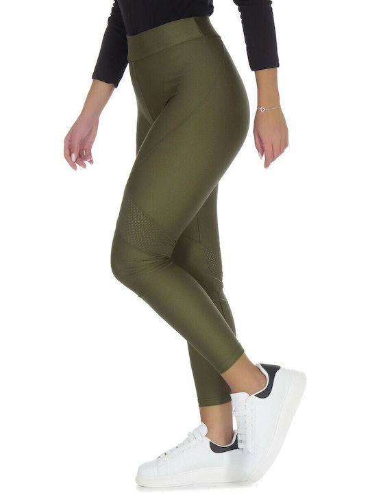 Silia D