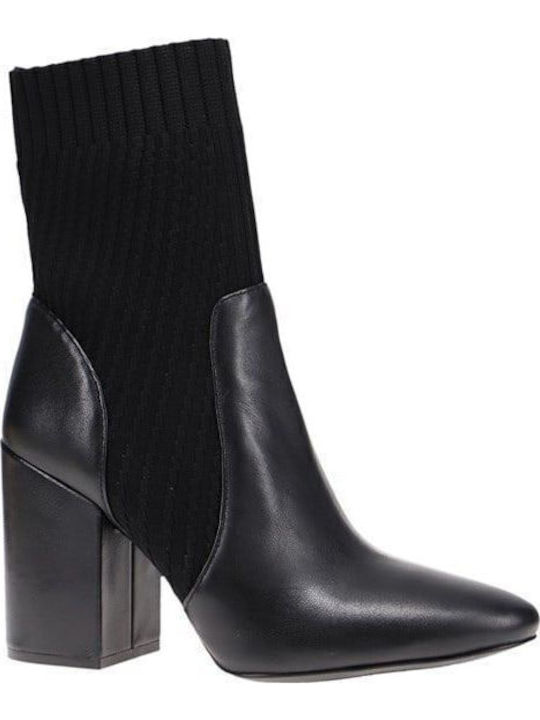 Vince Camuto