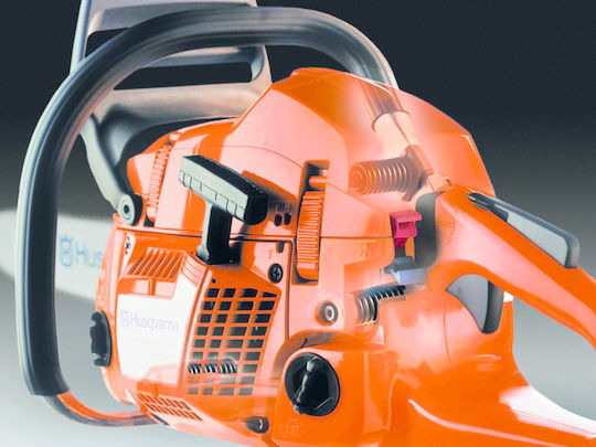 Husqvarna Benzin-Kettensäge 6.4kg mit Schiene 45cm und Easy Start