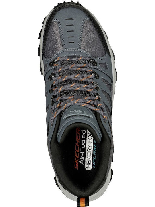 Skechers