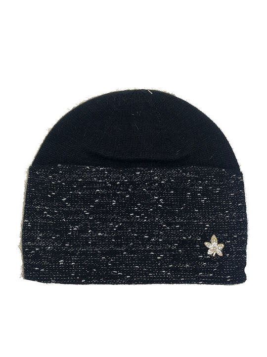 Beanie Beanie Knitted in Black color