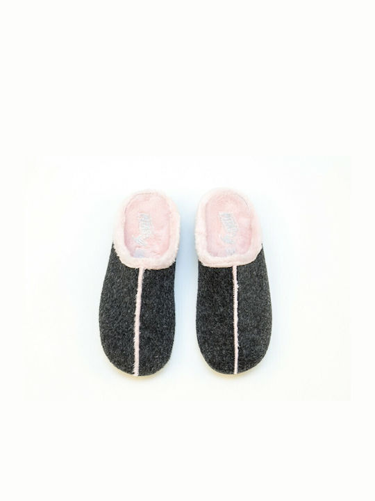 Walk In Pitas Winter Women's Slippers in Black color