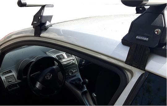 Menabo (with Roof Rack Legs and Lock) Silver