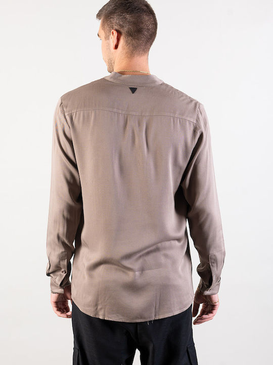Nineteen Apparel Club