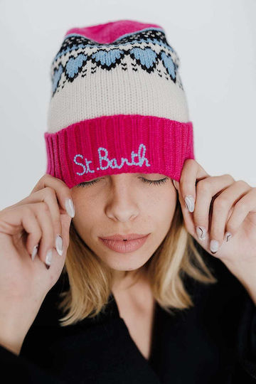 Beanie Unisex Beanie Knitted in Fuchsia color