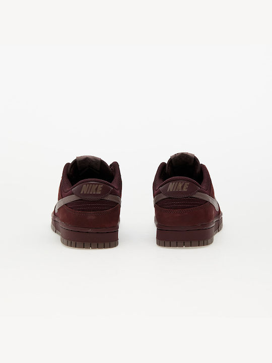 Dunk Low Retro Premium Sneakers Burgundy Crush / Plum Eclipse