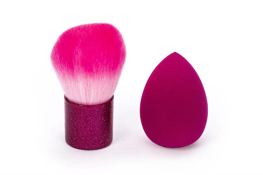 Tri-Coastal Design Makeup Brush made of Synthetic Hair