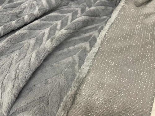 Linea Home Zic Zac Non-Slip Three-Seater Sofa Fur Throw 180x300cm Gray