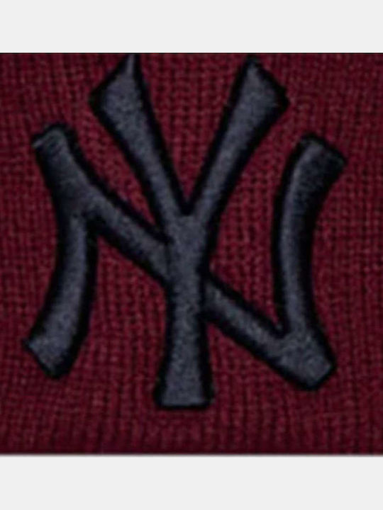 League Essential Beanie Unisex Beanie Knitted in Red color