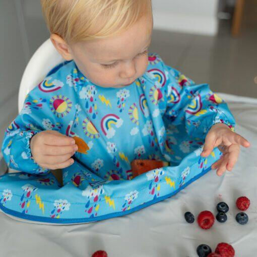 Tidy Tot Schutzanzug Kunststoff mit Bügelverschluss und Schlaufe & Ärmel Hellblau für 6 m+