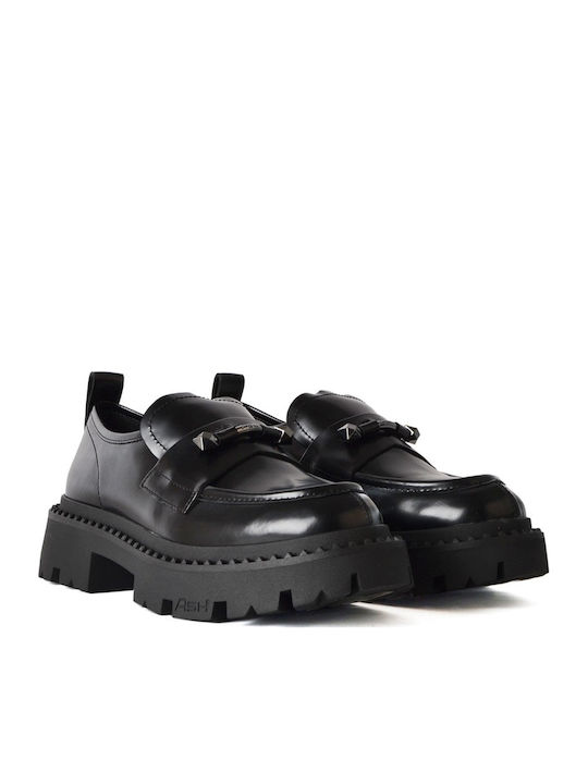 Genial Jack Women's Loafers In Black Color